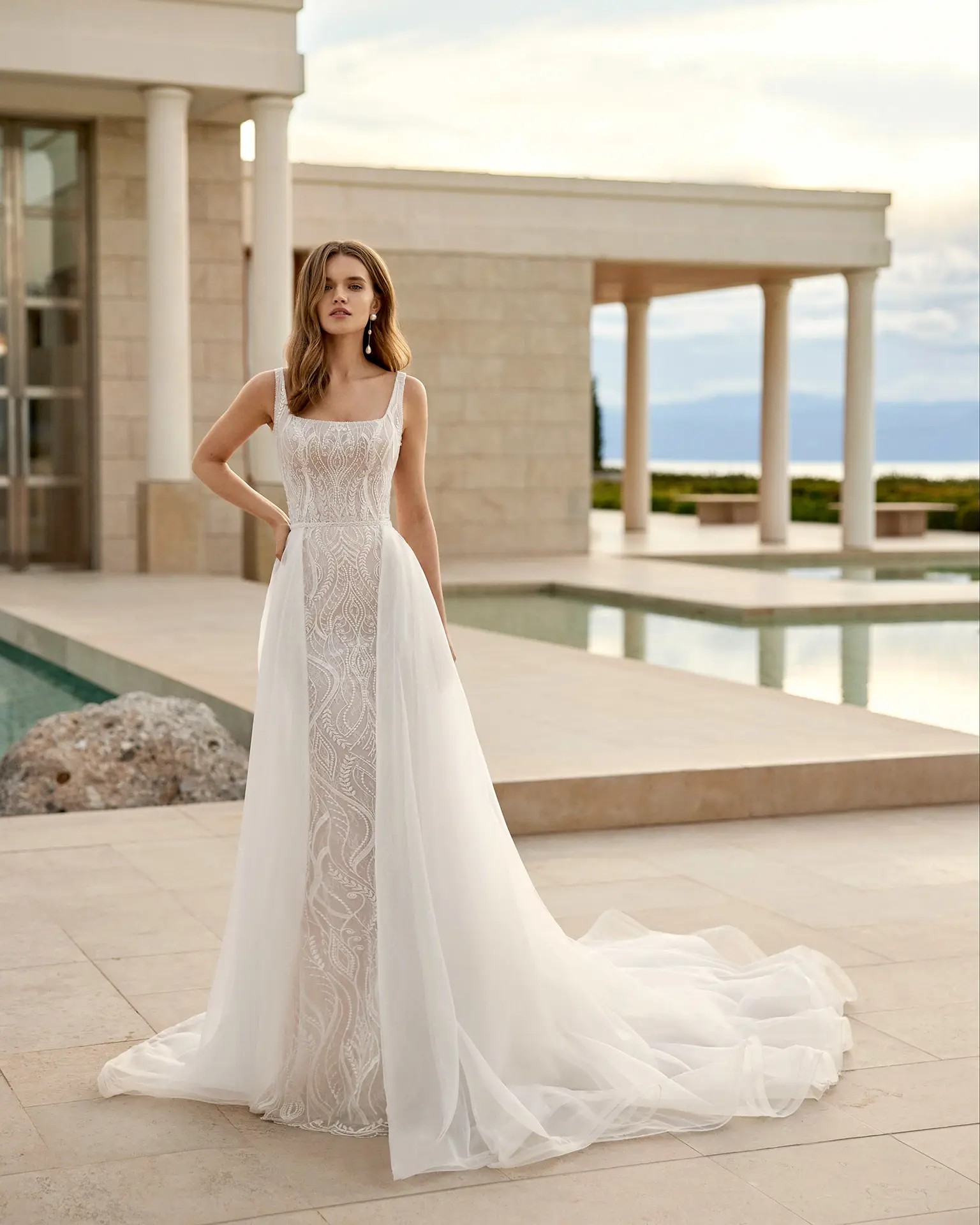Rosa Clara <h4> Trunk Show </h4> Main Image