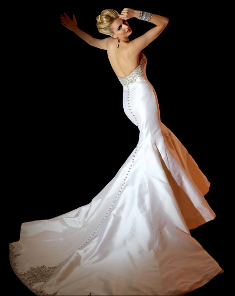 Victor Harper Spring 2013 Trunk Show at Bella Bridal Gallery!. Desktop Image