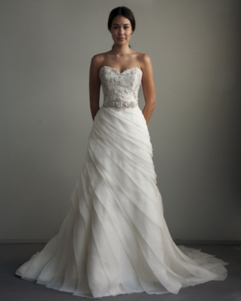 Eve of Milady &amp; Amalia Carrara Spring 2013 Trunk Show At Bella Bridal Gallery! . Desktop Image