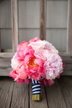 A Touch of Floral for Your Wedding Day!. Desktop Image
