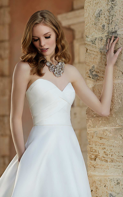 Designer Spotlight: Martina Liana. Desktop Image