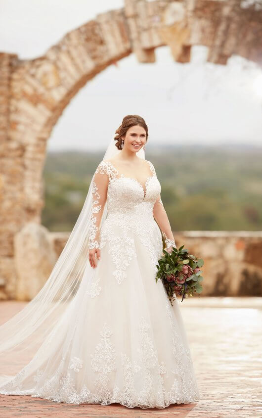 D2433A2-EveryBody.EveryBride-530x845