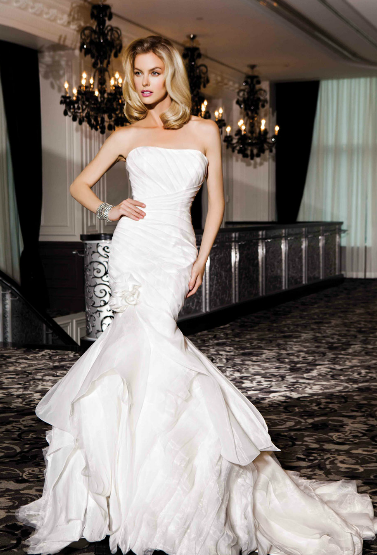 Simone Carvalli Trunk Show in Michigan. Desktop Image