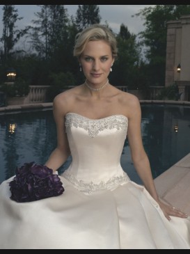 SAMPLE SALE - Casablanca Bridal | CB Couture | Diamond Collection. Desktop Image