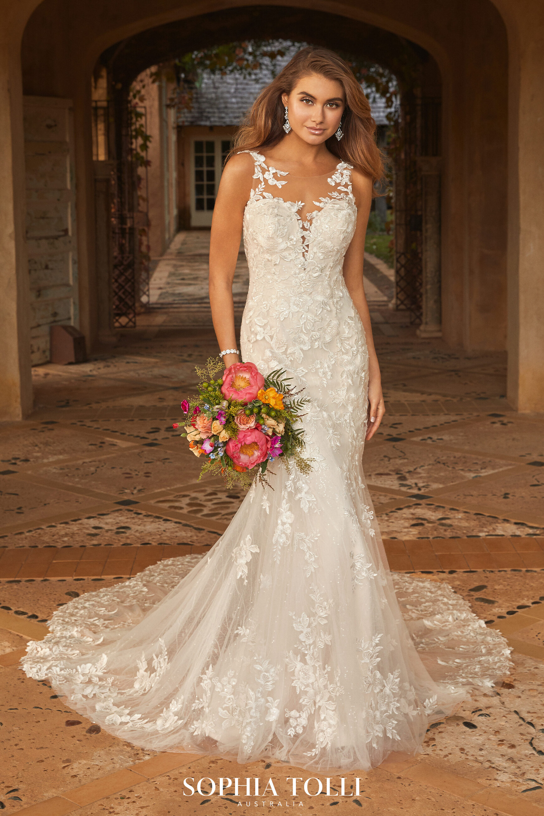 Sophia Tolli