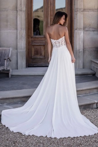 Allure Bridals A1109 #0 Ivory thumbnail