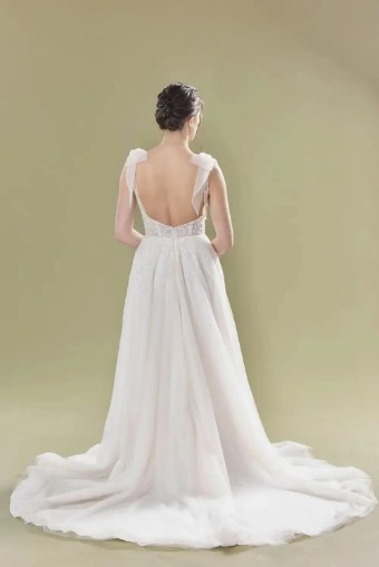 Bella Bridal Private Label C410 #1 Ivory thumbnail