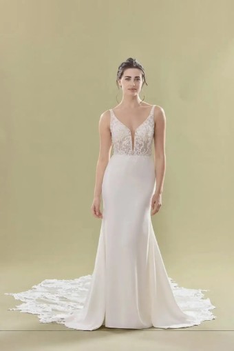 Bella Bridal Private Label ME069 #0 default Ivory thumbnail
