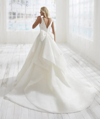 Randy Fenoli Bently #1 Ivory thumbnail