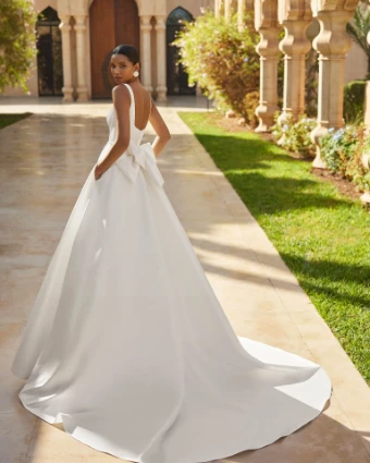 Rosa Clara Style Oneida #1 thumbnail